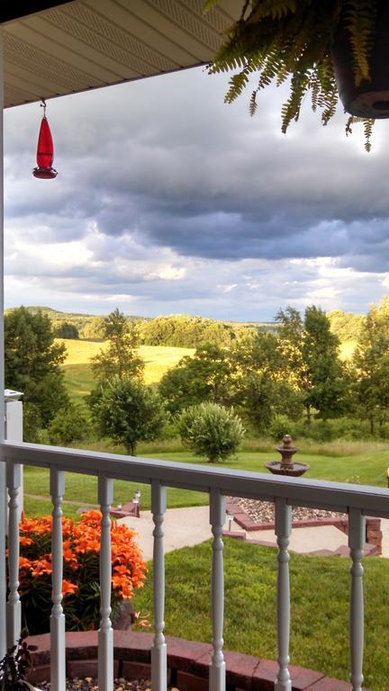 The Meier Inn, A Country Bed & Breakfast Boyceville Kültér fotó